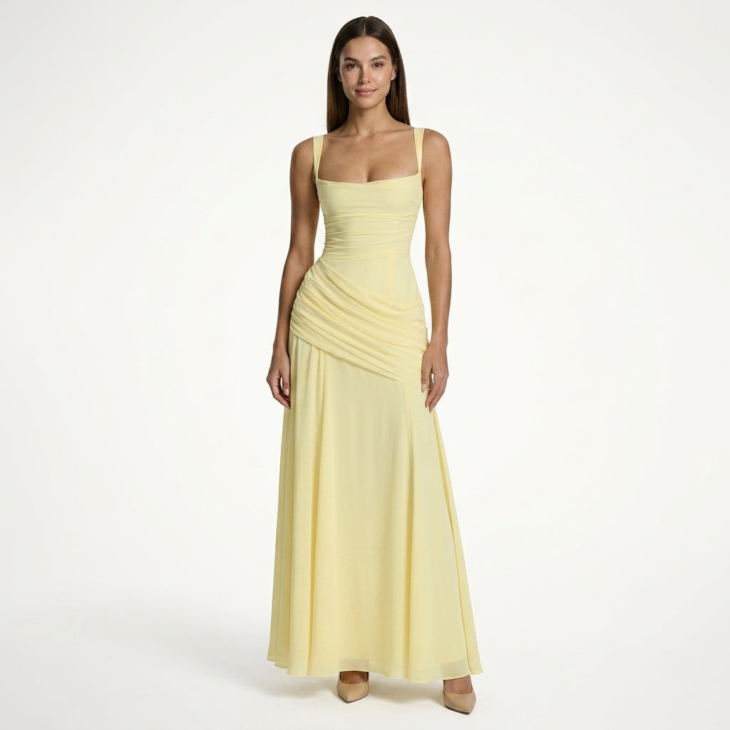 Vestido maxi elegante fruncido